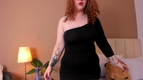 Phoenix Angel  online show from 01-11-25, 09:46