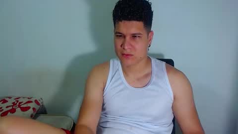 Snapshot of phoenixgnz08 chatting on 02-02-25, 08:30 AdnierGnz online show from 02-02-25, 08:30