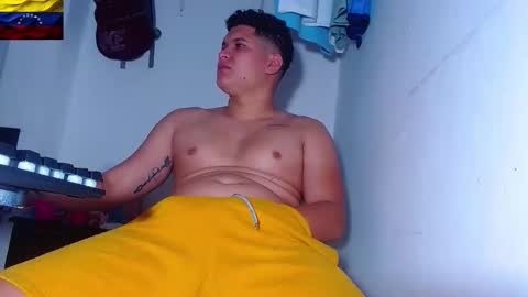 AdnierGnz online show from 01-15-26, 02:10