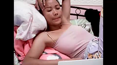 Snapshot of phoenixkitty861 chatting on 03-29-26, 06:57 phoenixkitty861 online show from 03-29-26, 06:57