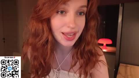 Snapshot of phoenixvice chatting on 06-18-26, 12:00 Alexa online show from 06-18-26, 12:00