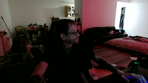 Snapshot of phrostdd chatting on 06-27-26, 02:27 FrankenDaddy online show from 06-27-26, 02:27