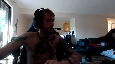 Snapshot of phrostdd chatting on 07-12-26, 10:34 FrankenDaddy online show from 07-12-26, 10:34