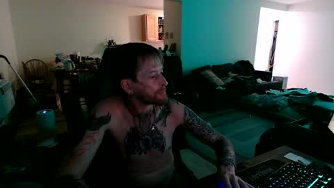 Snapshot of phrostdd chatting on 07-23-26, 02:42 FrankenDaddy online show from 07-23-26, 02:42