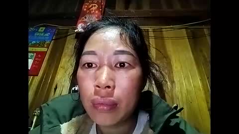 Snapshot of phuong_vietnam chatting on 04-01-26, 12:28 phuong_vietnam online show from 04-01-26, 12:28