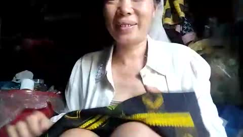Snapshot of phuong_vietnam chatting on 04-06-26, 08:26 phuong_vietnam online show from 04-06-26, 08:26