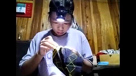 Snapshot of phuong_vietnam chatting on 04-08-26, 10:43 phuong_vietnam online show from 04-08-26, 10:43