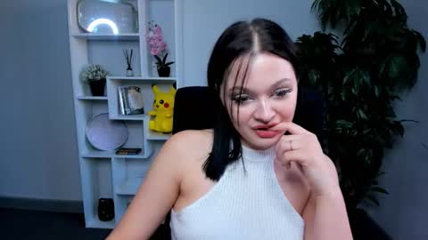 Lora black  and Lili blonde welcome you here online show from 10-08-25, 10:02