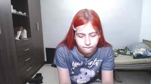 Snapshot of pia_alonzo30 chatting on 03-27-26, 03:45 izzy online show from 03-27-26, 03:45