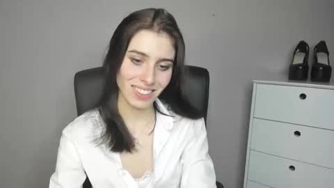 Snapshot of pia_desire chatting on 11-09-25, 10:19 P I A online show from 11-09-25, 10:19