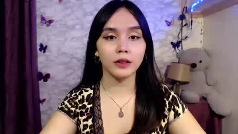 Ms Pia online show from 04-18-26, 07:58