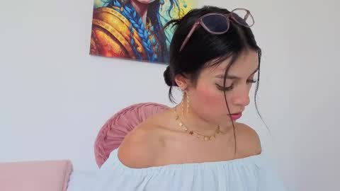 Liz online show from 05-05-26, 08:39