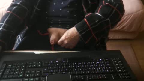 piavola online show from 06-10-26, 07:29