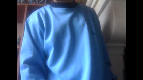 Snapshot of pichoun71 chatting on 03-08-25, 11:05 pichoun71 online show from 03-08-25, 11:05