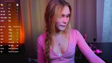 Snapshot of pickanicole chatting on 07-02-26, 05:02 Adeline online show from 07-02-26, 05:02