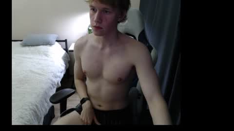 pieboy20 online show from 07-15-26, 06:35