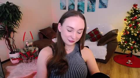 Snapshot of pieceofinspiration chatting on 12-21-24, 08:18 Emelie online show from 12-21-24, 08:18