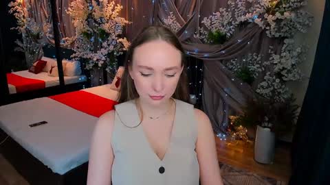 Snapshot of pieceofinspiration chatting on 12-26-24, 10:16 Emelie online show from 12-26-24, 10:16
