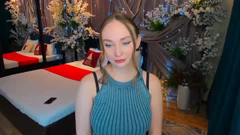 Snapshot of pieceofinspiration chatting on 01-09-25, 12:19 Emelie online show from 01-09-25, 12:19