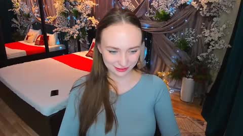 Snapshot of pieceofinspiration chatting on 01-11-25, 01:22 Emelie online show from 01-11-25, 01:22