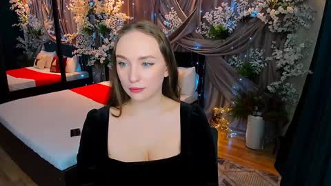 Snapshot of pieceofinspiration chatting on 01-12-25, 11:07 Emelie online show from 01-12-25, 11:07