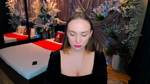 Snapshot of pieceofinspiration chatting on 01-12-25, 02:09 Emelie online show from 01-12-25, 02:09