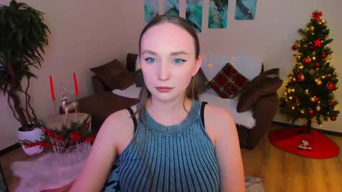 Snapshot of pieceofinspiration chatting on 01-17-25, 07:19 Emelie online show from 01-17-25, 07:19