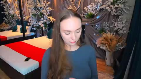 Snapshot of pieceofinspiration chatting on 02-10-25, 03:21 Emelie online show from 02-10-25, 03:21