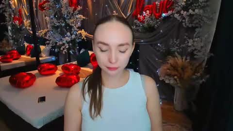 Snapshot of pieceofinspiration chatting on 02-16-25, 01:27 Emelie online show from 02-16-25, 01:27