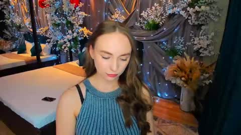 Snapshot of pieceofinspiration chatting on 02-24-25, 04:58 Emelie online show from 02-24-25, 04:58