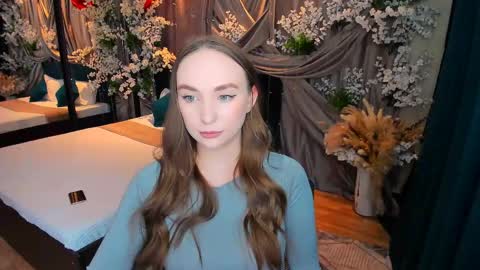 Snapshot of pieceofinspiration chatting on 02-25-25, 07:14 Emelie online show from 02-25-25, 07:14