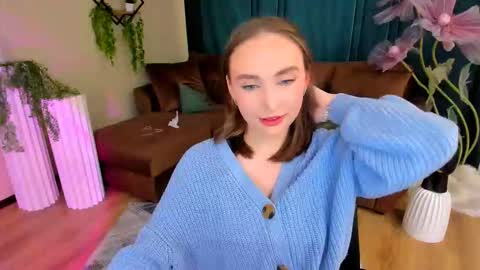 Snapshot of pieceofinspiration chatting on 09-17-25, 07:26 Emelie online show from 09-17-25, 07:26