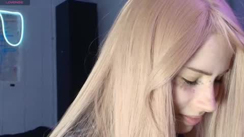 Piera online show from 10-13-25, 07:03