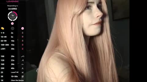 Snapshot of piera_ chatting on 03-04-26, 07:20 Piera online show from 03-04-26, 07:20