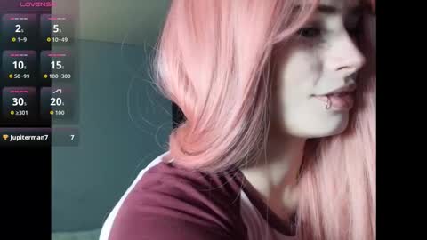 Snapshot of piera_ chatting on 03-18-26, 08:34 Piera online show from 03-18-26, 08:34