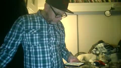 pierce702702 online show from 01-25-25, 11:23