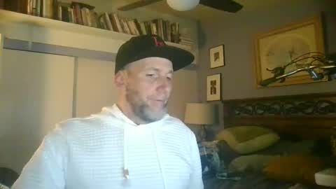 pierce702702 online show from 02-07-25, 10:09