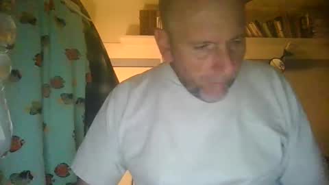 pierce702702 online show from 03-04-25, 08:24
