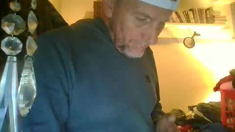 pierce702702 online show from 03-06-25, 01:05