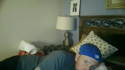 pierce702702 online show from 03-12-25, 05:35