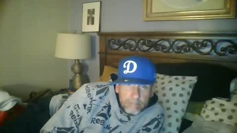 pierce702702 online show from 03-12-25, 09:44