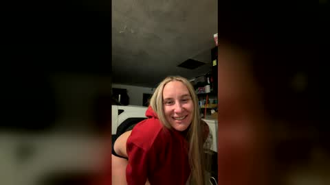 piercedsahm online show from 06-01-26, 05:53