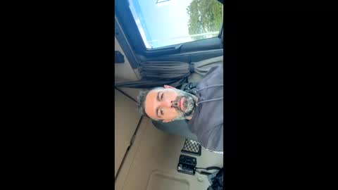 Snapshot of pierotu chatting on 12-02-24, 11:56 pierotu online show from 12-02-24, 11:56