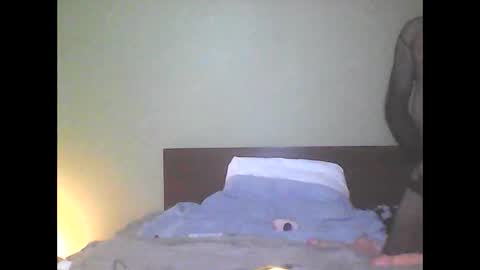 Snapshot of pigbear4trans chatting on 01-14-25, 07:17 pigbear4trans online show from 01-14-25, 07:17