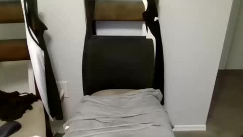 pigdaddy99 online show from 10-19-25, 09:04