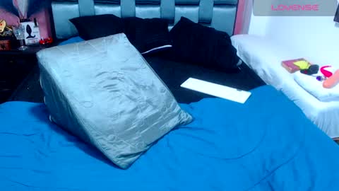 Snapshot of piggy_eddy chatting on 12-11-24, 01:15 Eddy Brock... Its a pleasure to talk to... online show from 12-11-24, 01:15