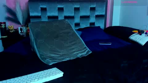 Snapshot of piggy_eddy chatting on 12-30-24, 04:42 Eddy Brock... Its a pleasure to talk to... online show from 12-30-24, 04:42