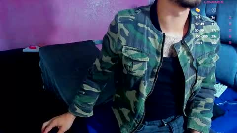 Snapshot of piggy_eddy chatting on 02-24-25, 01:46 Eddy Brock... Its a pleasure to talk to... online show from 02-24-25, 01:46