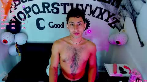 Snapshot of piggy_eddy chatting on 11-03-25, 04:14 Eddy Brock... Its a pleasure to talk to... online show from 11-03-25, 04:14