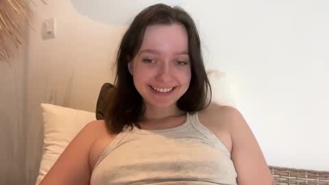 Snapshot of pileacadieri__ chatting on 12-28-24, 01:06 Trisha online show from 12-28-24, 01:06